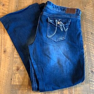 Maurice’s size 15/16 boot cut